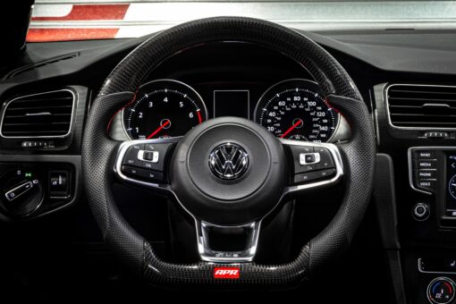volant carbone APR Polo AW GTI