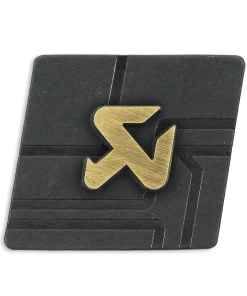 Pin's logo découpé AKRAPOVIC – Image 2