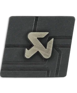 Pin's logo découpé AKRAPOVIC – Image 3