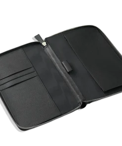 Housse de carnet zippée en cuir noir AKRAPOVIC – 800940 – Image 2