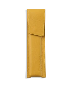Trousse en cuir jaune avec quatre crayons AKRAPOVIC – 801724