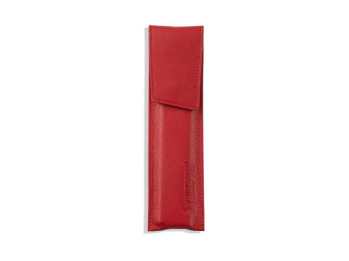 Trousse en cuir rouge avec quatre crayons AKRAPOVIC – 801725