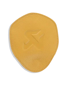 Étui pour écouteurs en cuir jaune AKRAPOVIC – 801727