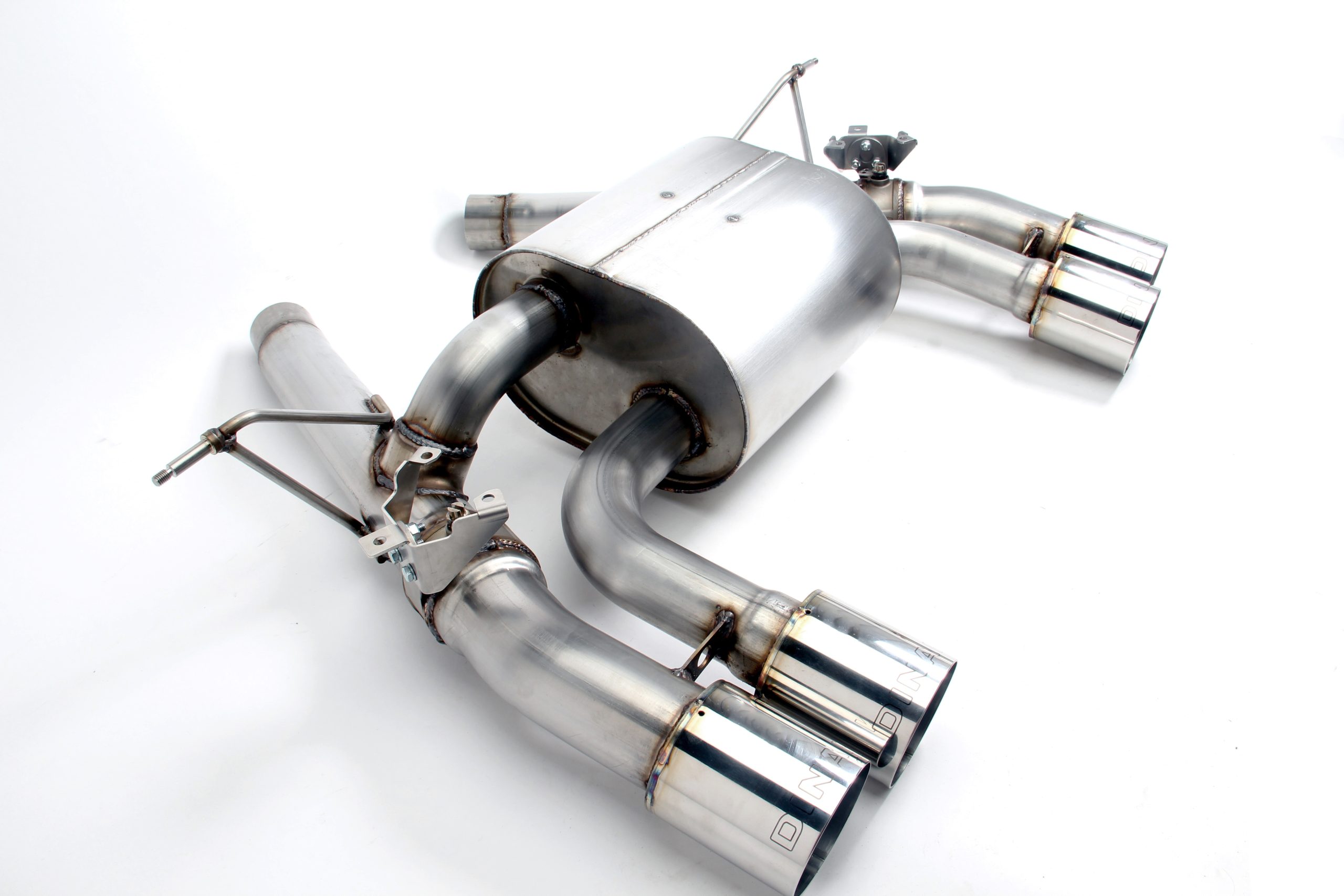 Échappement axle-back Free Flow à valves DINAN – BMW M3 / M4 / Série 4 – D660-0050 – Image 2