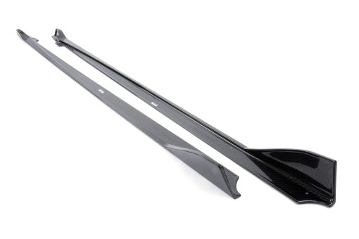 Bas de caisse en carbone brillant 2x2 (A90) DINAN – Toyota Supra (GR) – D980-0036