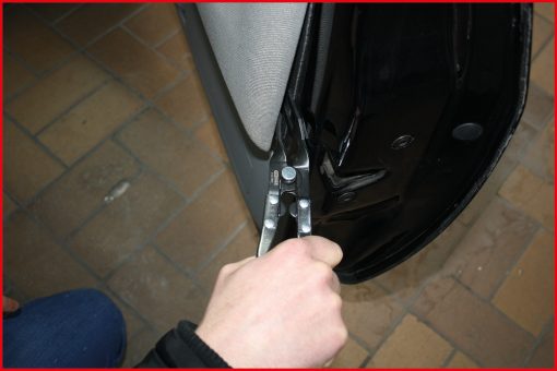 Pince à dégrafer KS TOOLS – 115.1051